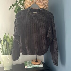 Universal threads dark blue/black sweater small